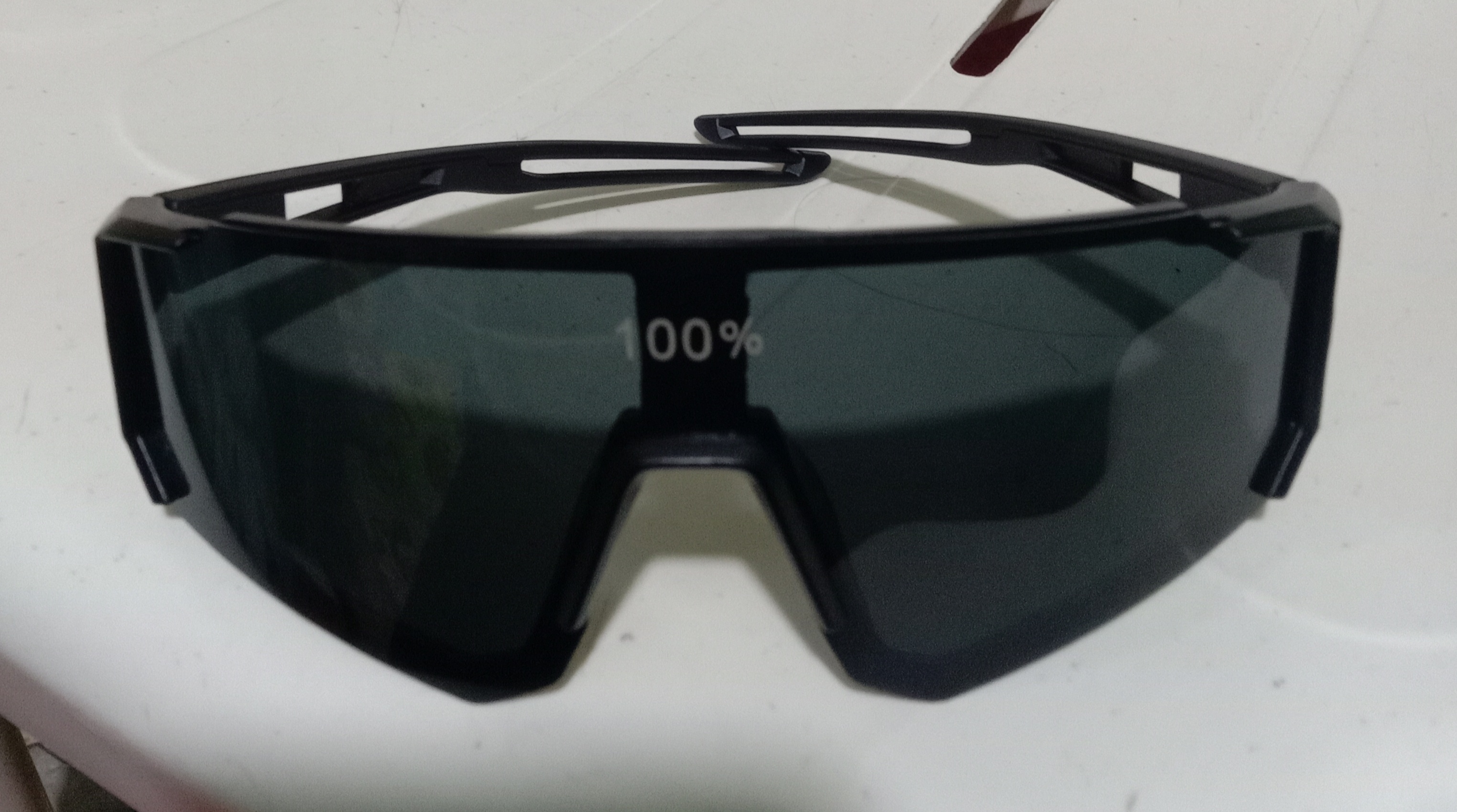 BLACK HYDRA SUNGLASSES